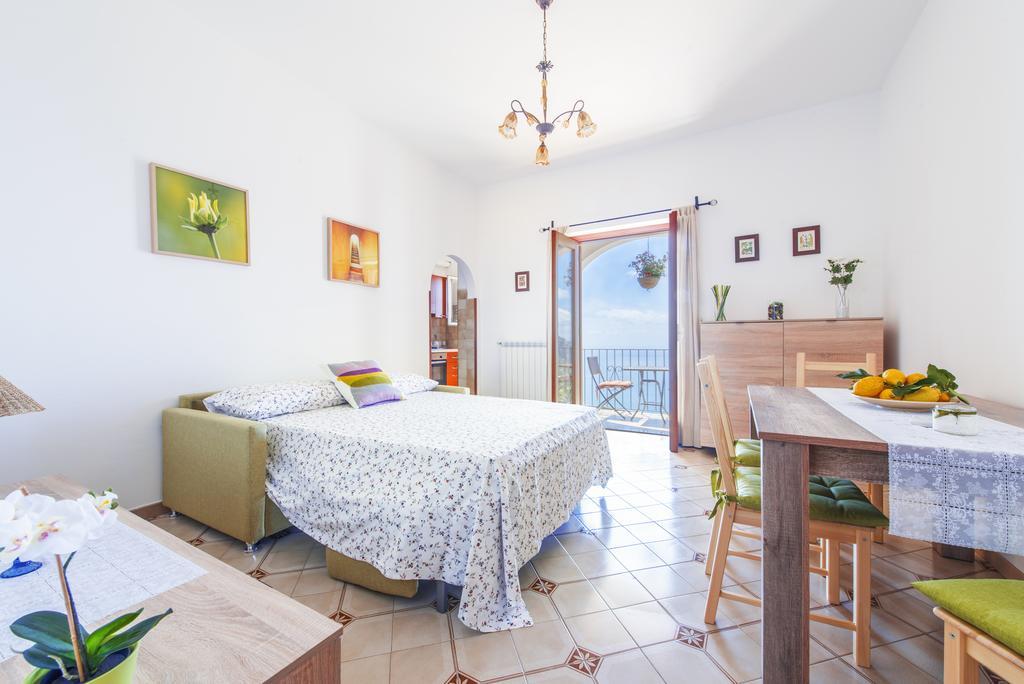 L'Uliveto Bed & Breakfast Позитано Екстериор снимка
